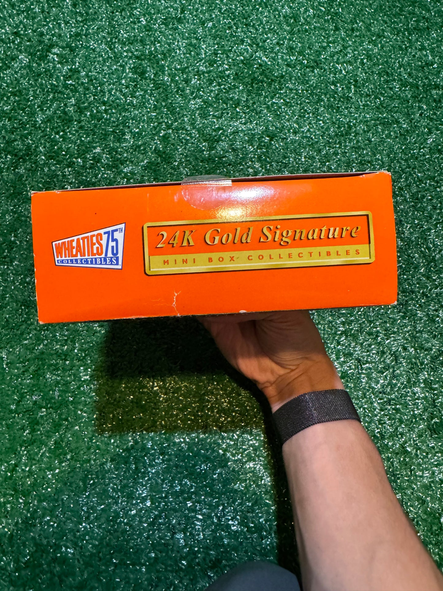 1999 Wheaties 24k Gold Signature Walter Payton Acrylic Collector's Item