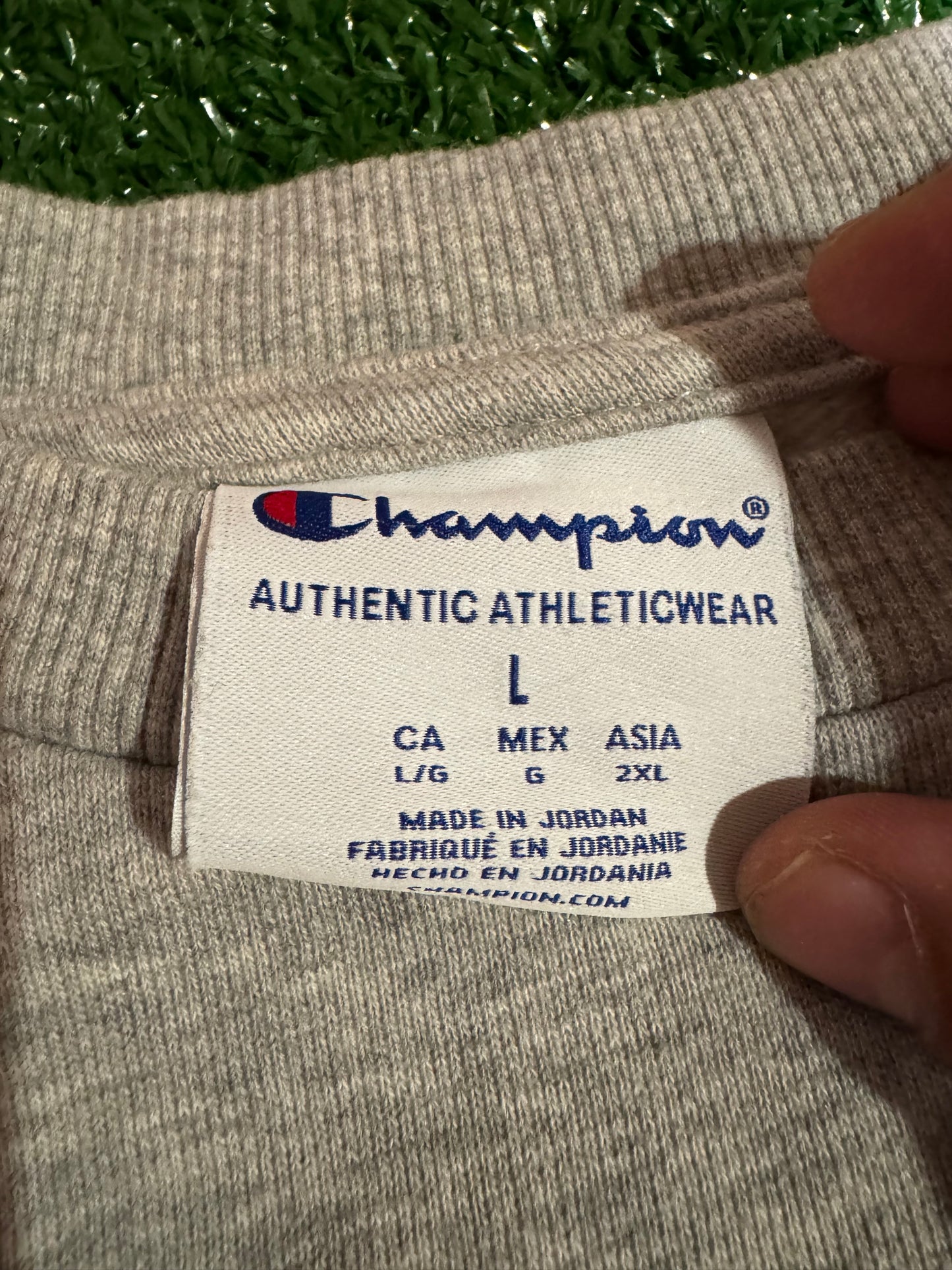 Early 2000s University of Georgia Mens Crewneck Size L
