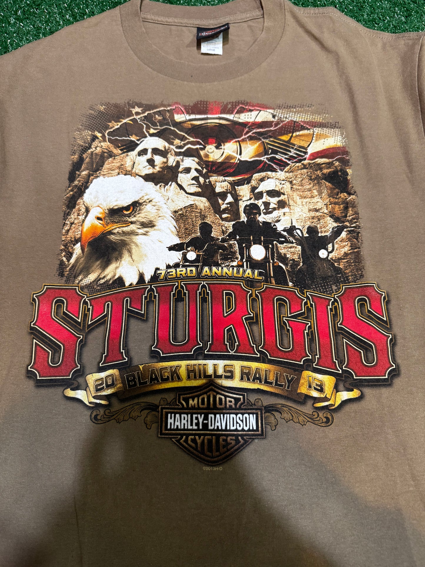2013 Sturgis South Dakota Harley T-Shirt Size L