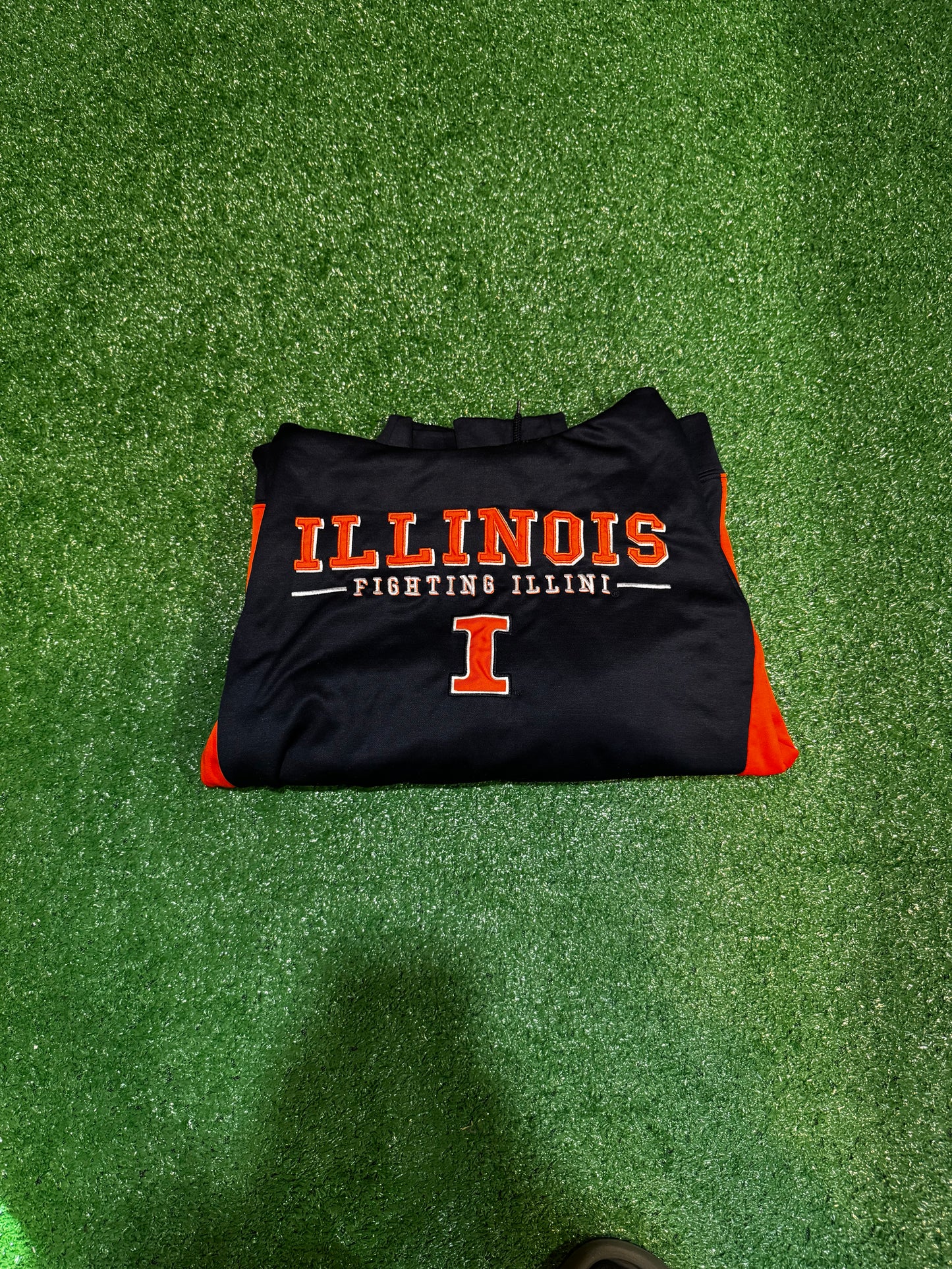 Early 2000s University of Illinois Men’s Hoodie Size M