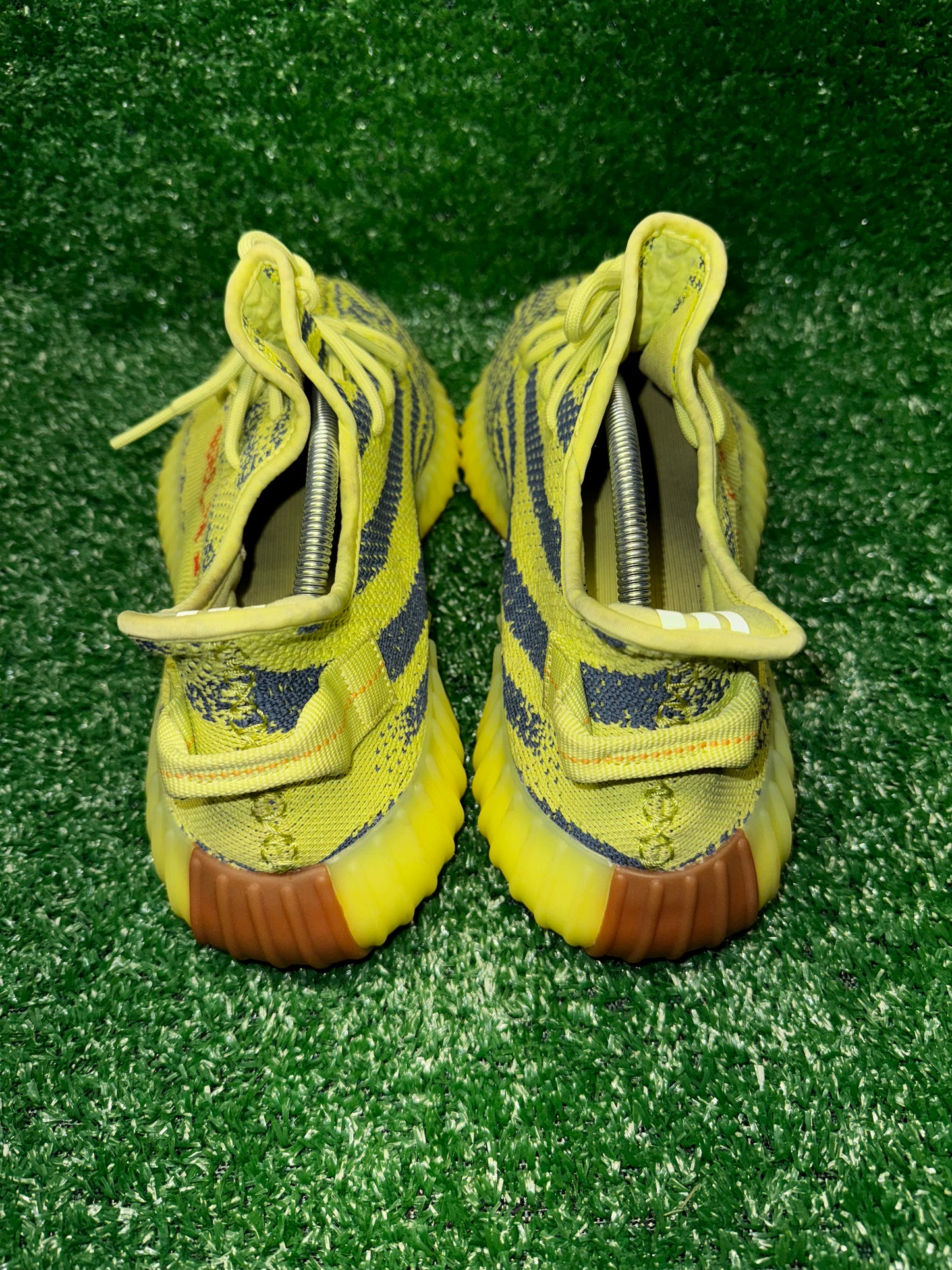 Adidas Yeezy Boost 350 V2 "Semi-Frozen Yellow" Size 10